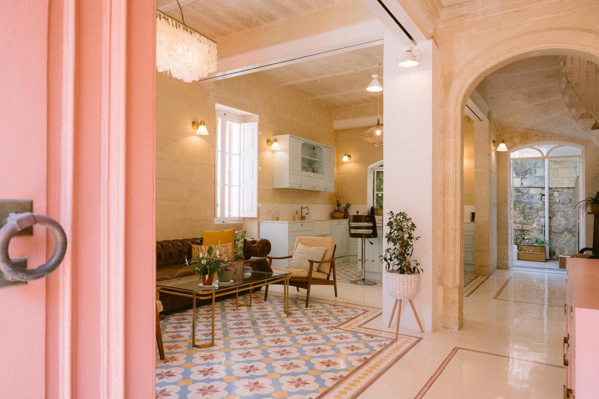 Tinja Bnb Sliema Luaran gambar