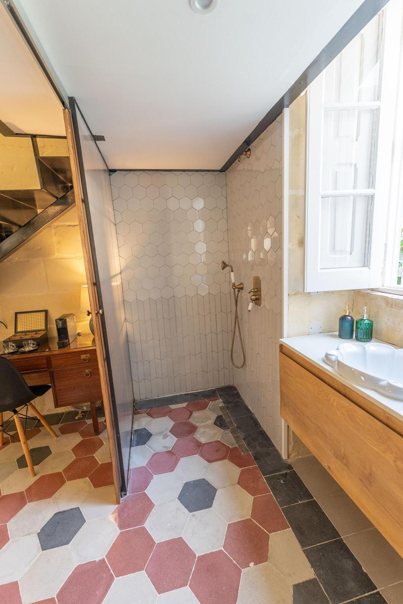 Tinja Bnb Sliema Luaran gambar