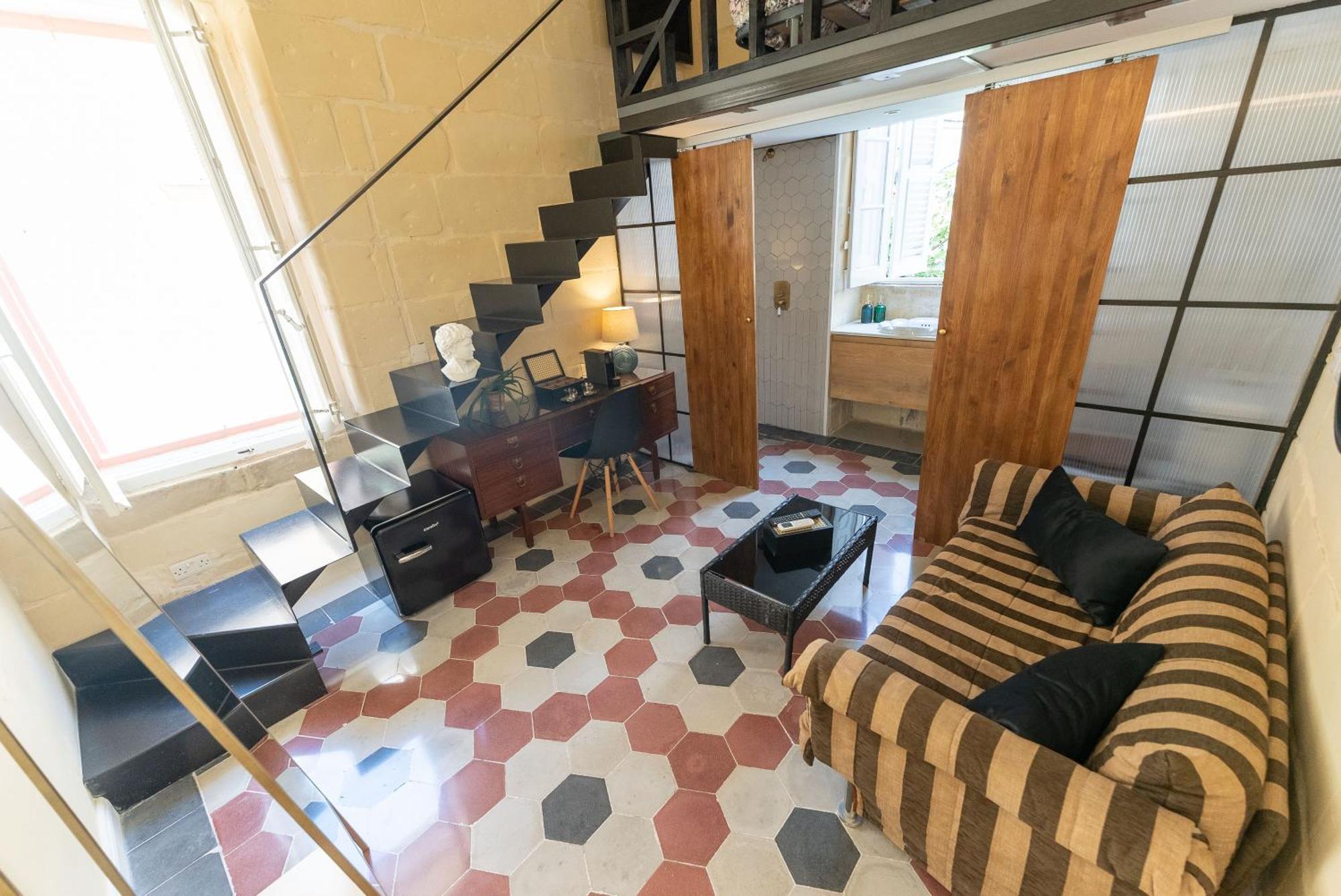 Tinja Bnb Sliema Luaran gambar